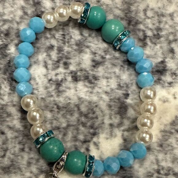 Blue beaded stretch dolphin nautical bracelet - Picture 3 of 7